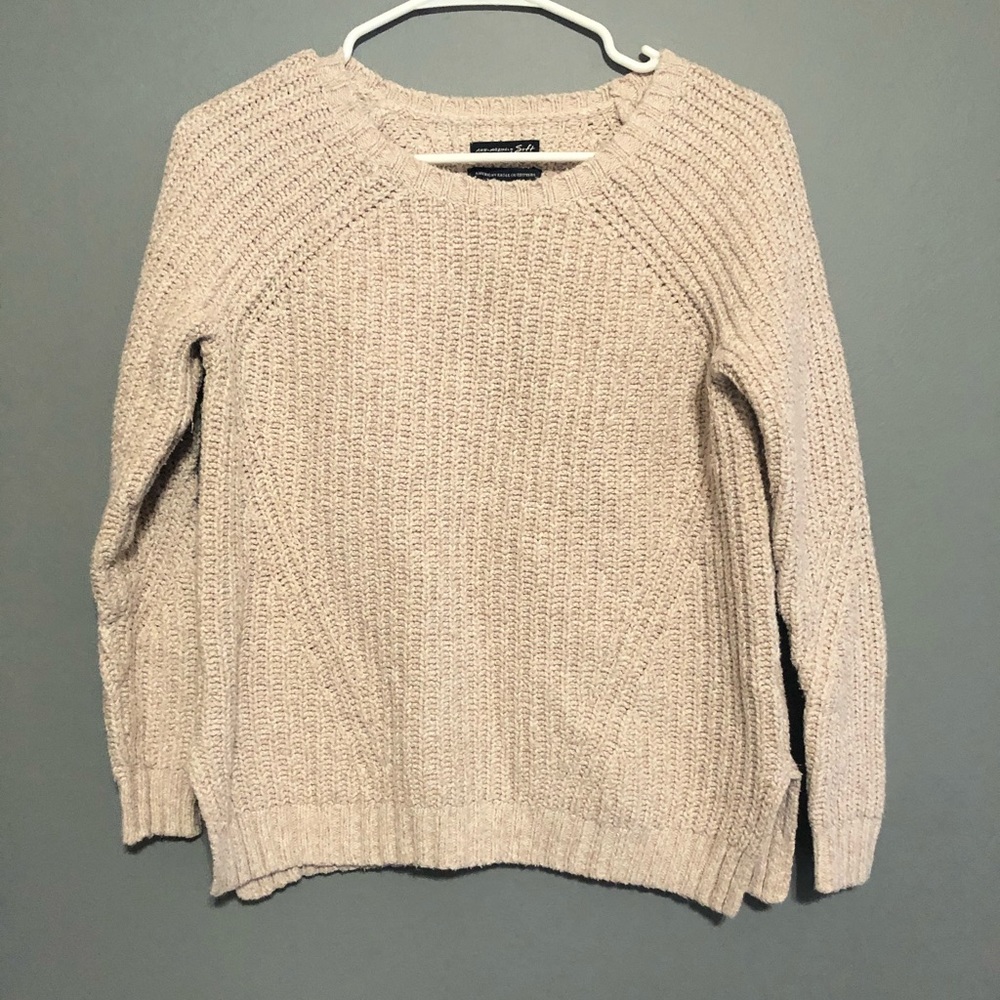 American Eagle Outfitter soft crew neck sweater